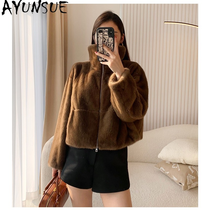 AYUNSUE Purple Label Velvet Wh - Winter Clothing Label のレビューと価格
