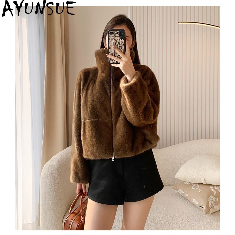 AYUNSUE Purple Label Velvet Wh - Winter Clothing Label のレビューと価格