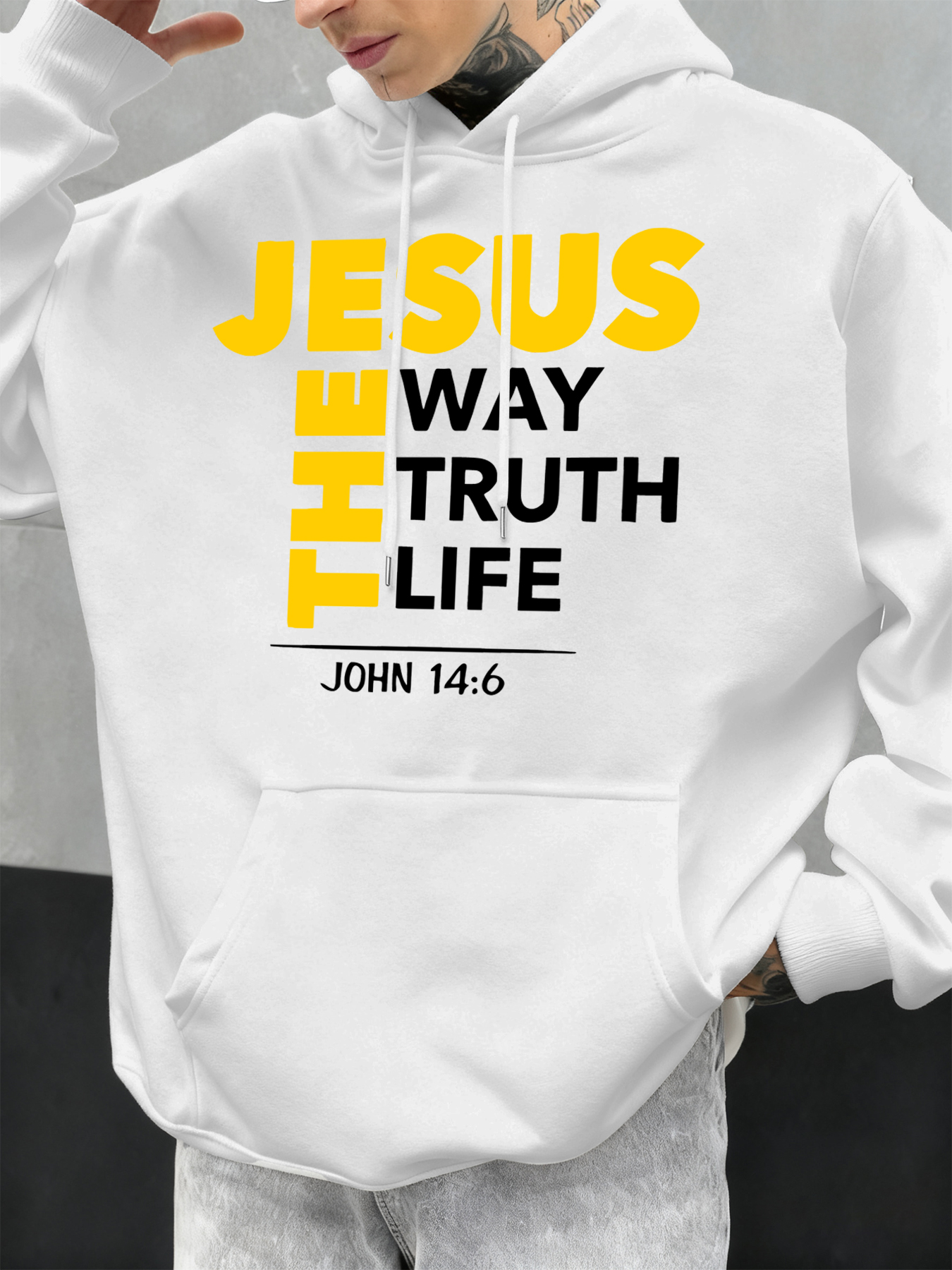 Jesus The Way Truth Life Print - Winter Clothing English のレビューと価格